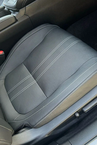 Auto front seat leather cleaning before service
